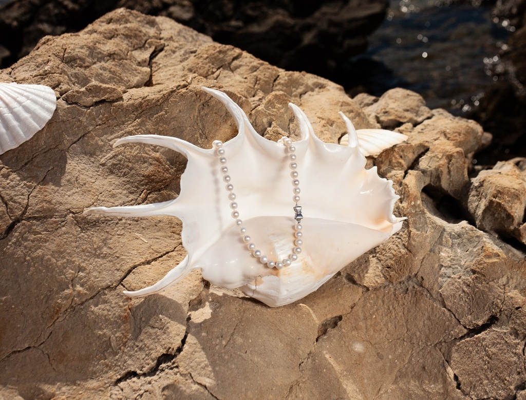 [VWCN10] 8-8.5mm A White Freshwater Pearl Necklace