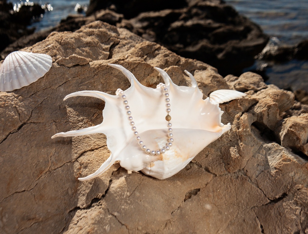 [VCCN15] 9-10mm AA+ White Freshwater Pearl Necklace