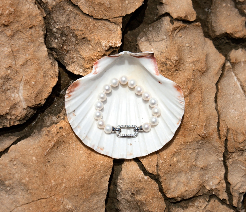 [VWCB11] 10-11mm A White Freshwater Pearl Bracelet