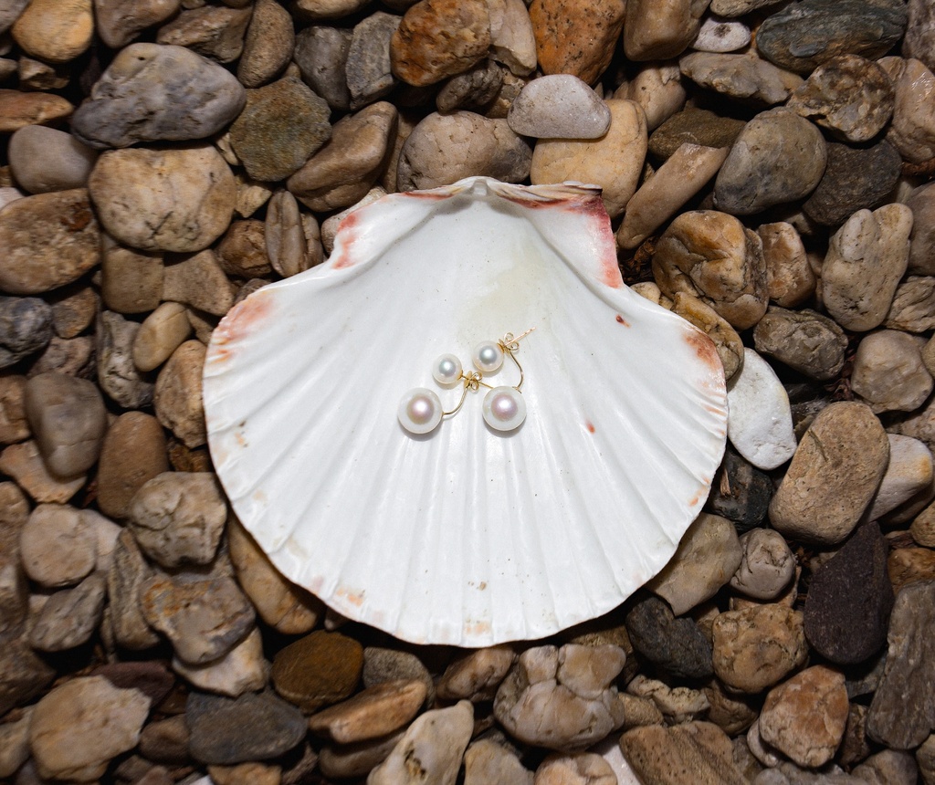 [VCCE08] 7+10mm AA+ White Freshwater Double Pearl Earrings